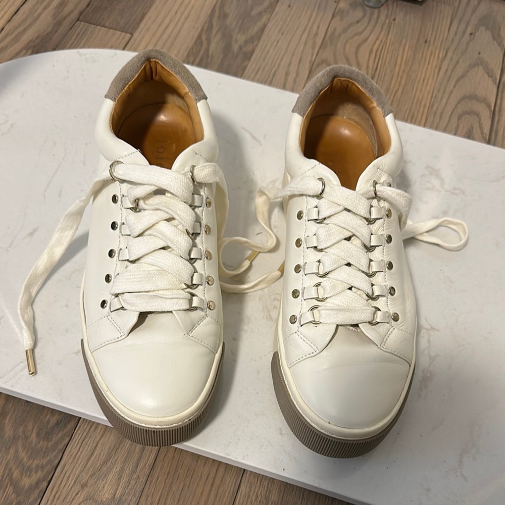 White Leather Sneakers with Tan Accents